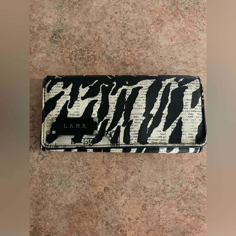 Vintage L.A.M.B large wallet